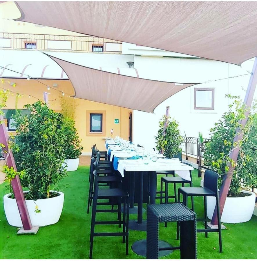 Hotel La Cartiera Виньола Экстерьер фото