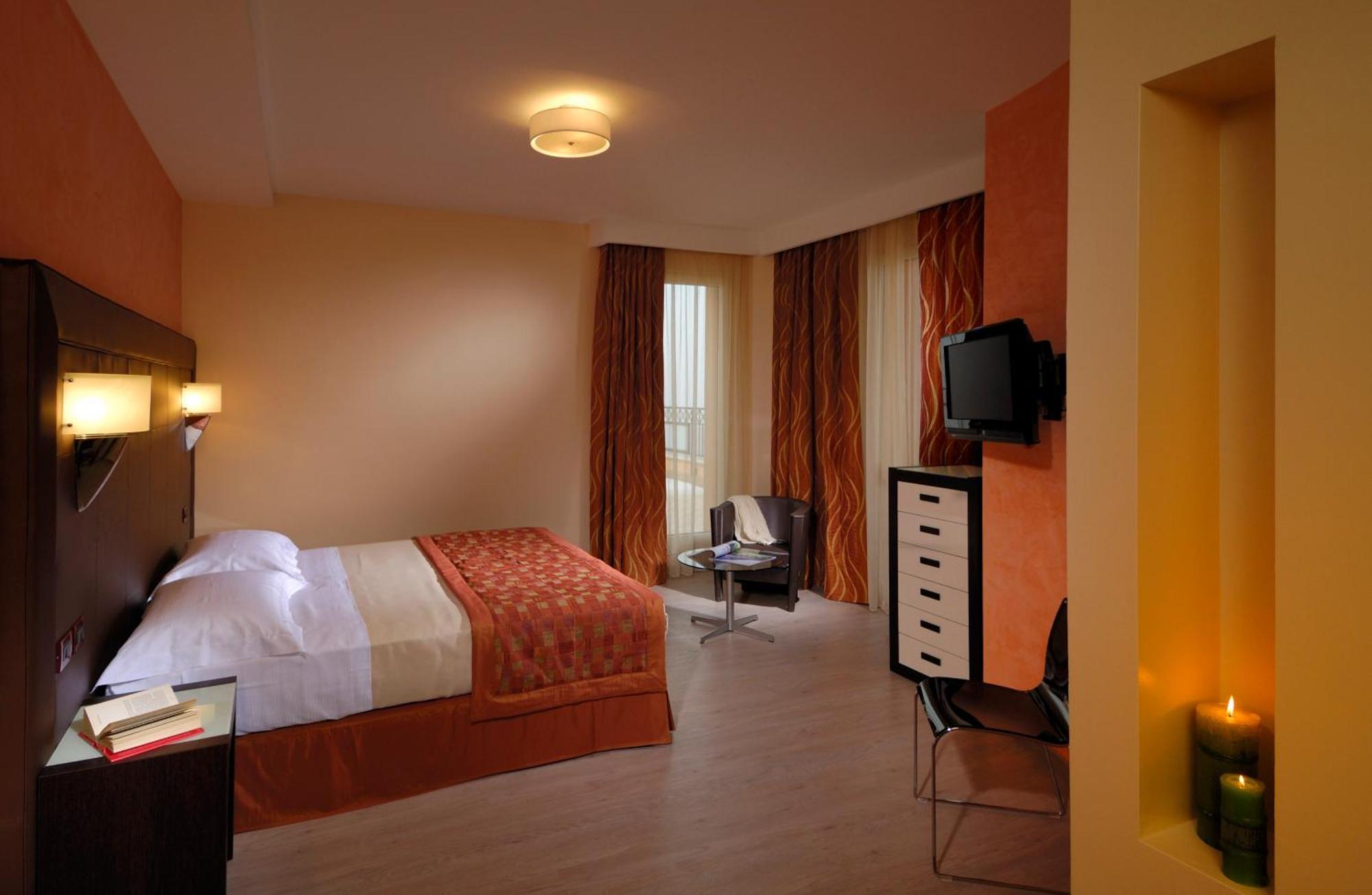 Hotel La Cartiera Виньола Экстерьер фото