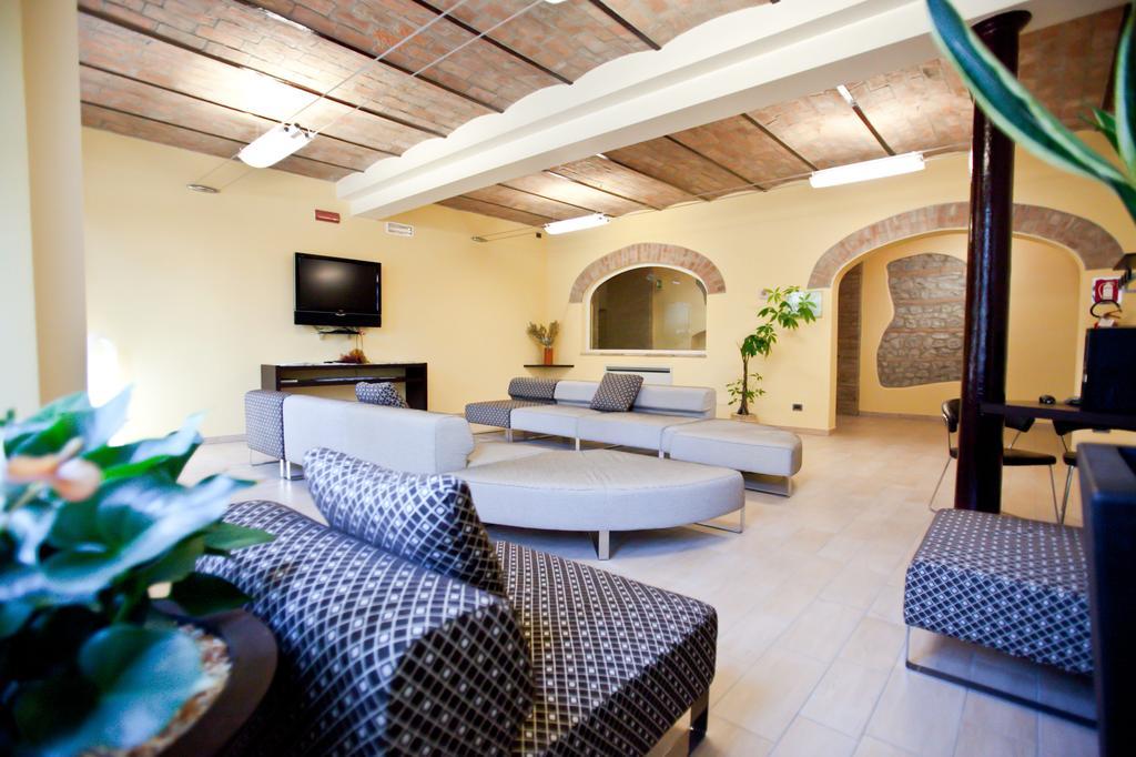 Hotel La Cartiera Виньола Экстерьер фото